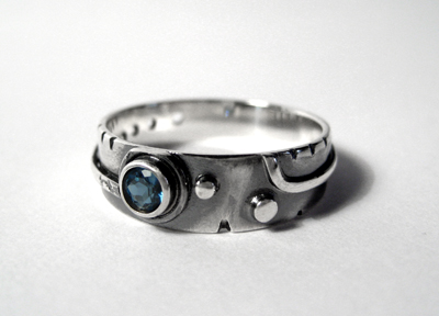 Teasure Ring