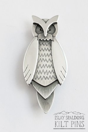 Owl Kilt Pin