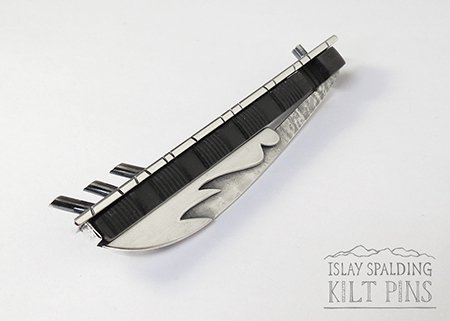 Bagpipe Kilt Pin with Blackwood Kilt Pin
